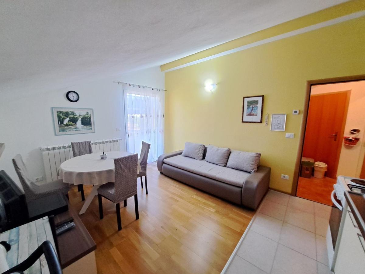 דירות Novigrad Istria Casa Antonio With Swimming Pool מראה חיצוני תמונה